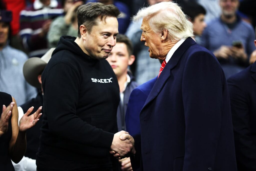 Donald Trump VS Elon Musk