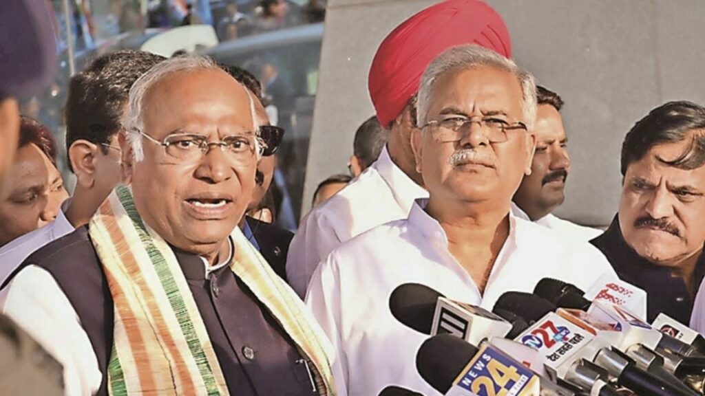 Mallikarjun Kharge and KC Venugopal Chhattisagrh Visit