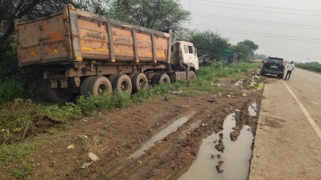 Raipur-Bilaspur Highway Accident