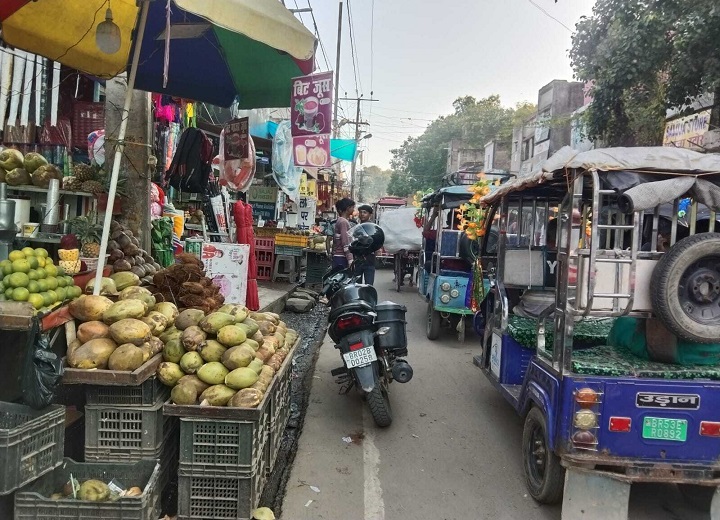 सड़क किनारे कारोबार अब नहीं चलेगा बिना लाइसेंस