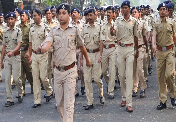 पुलिस में कांस्टेबल के पदों पर निकली भर्ती