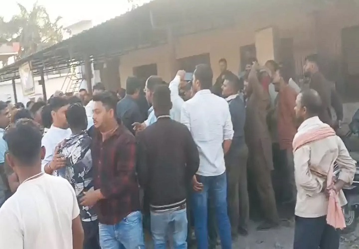 ट्रांसपोर्टरों से मारपीट