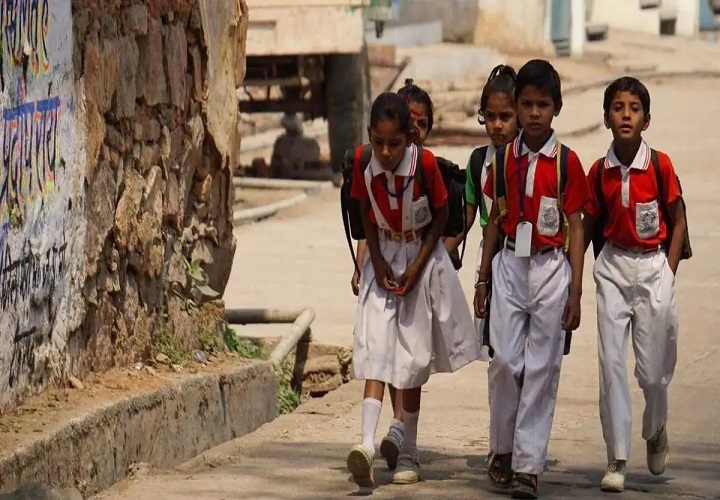 स्कूल टाइमिंग बदली