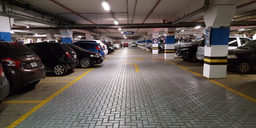 Mall Parking Fee