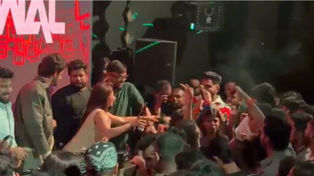 Raipur Night Club viral video