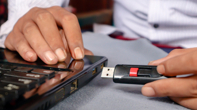 Pen Drive Tricks