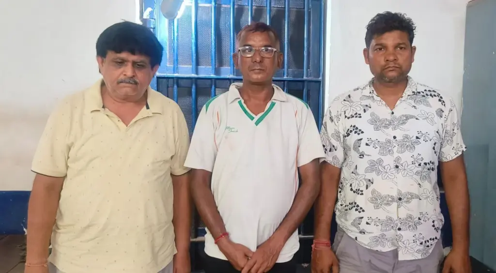 Durg sex racket raid Jalaram Lodge
