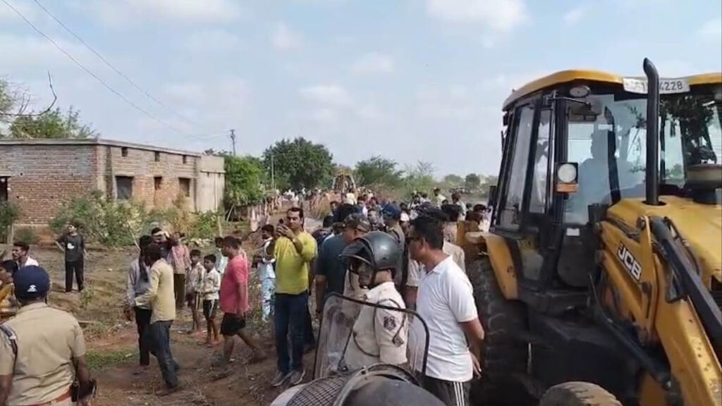 Nakti village eviction drive Raipur