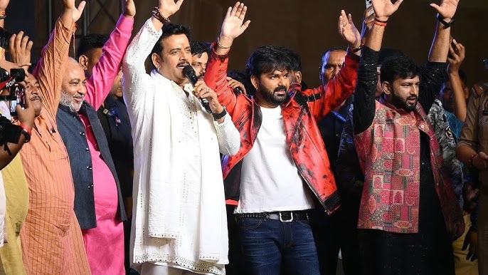 Pawan Singh Stage Show