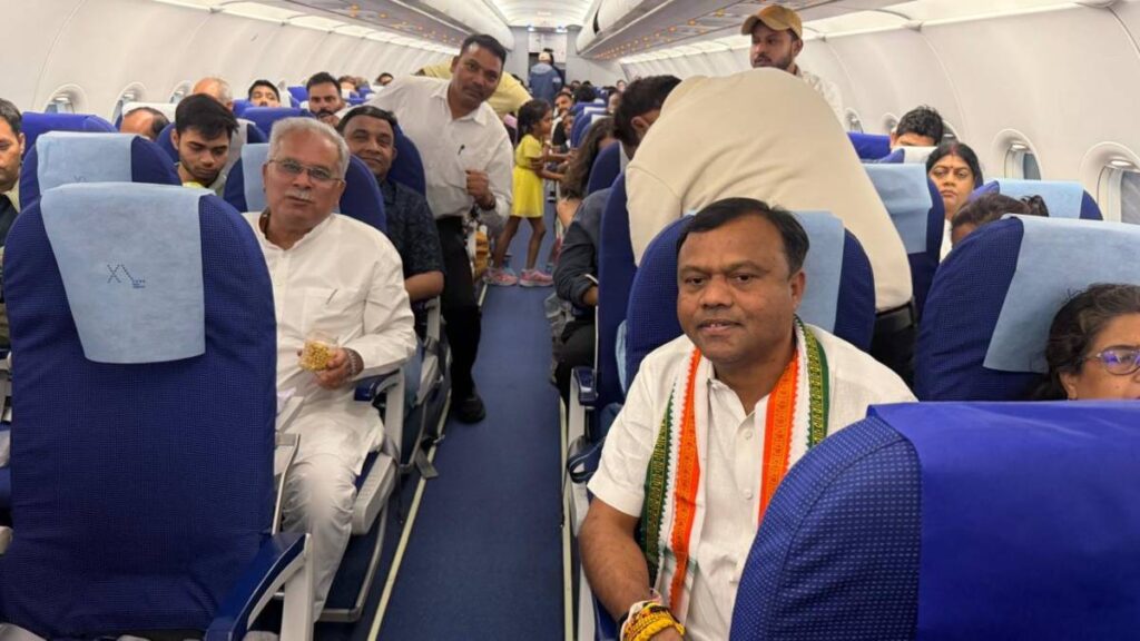 Raipur flight diverted Nagpur bad weather