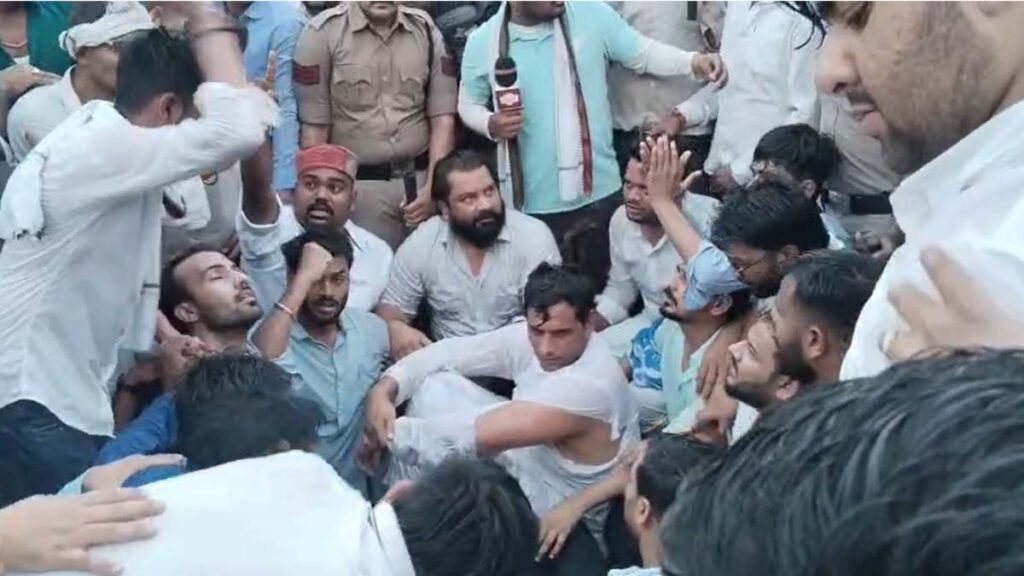 Devendra Yadav kurta viral video