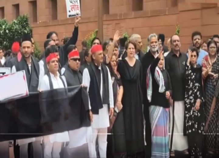 मानसून सत्र के तीसरे दिन