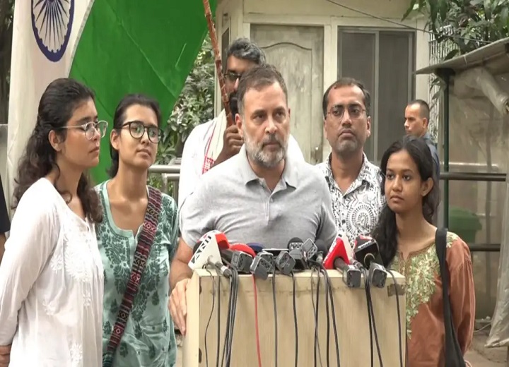 राहुल गांधी