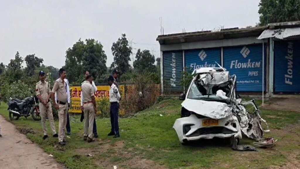 Umaria Road Accident