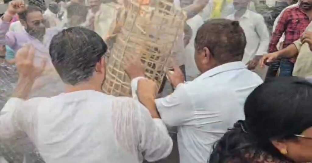 Khandwa farmer protest Congress
