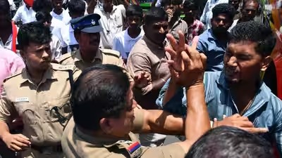 Thanjavur VCK Protest