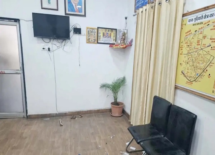 भाजपा नेता की दबंगई