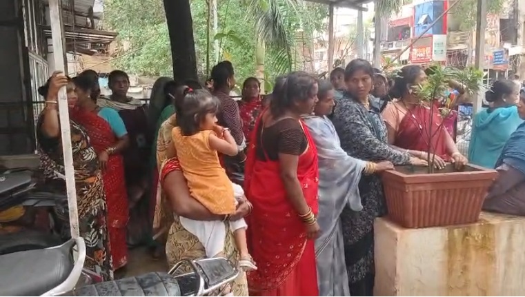 भाठागांव सब्जी बाजार विवाद